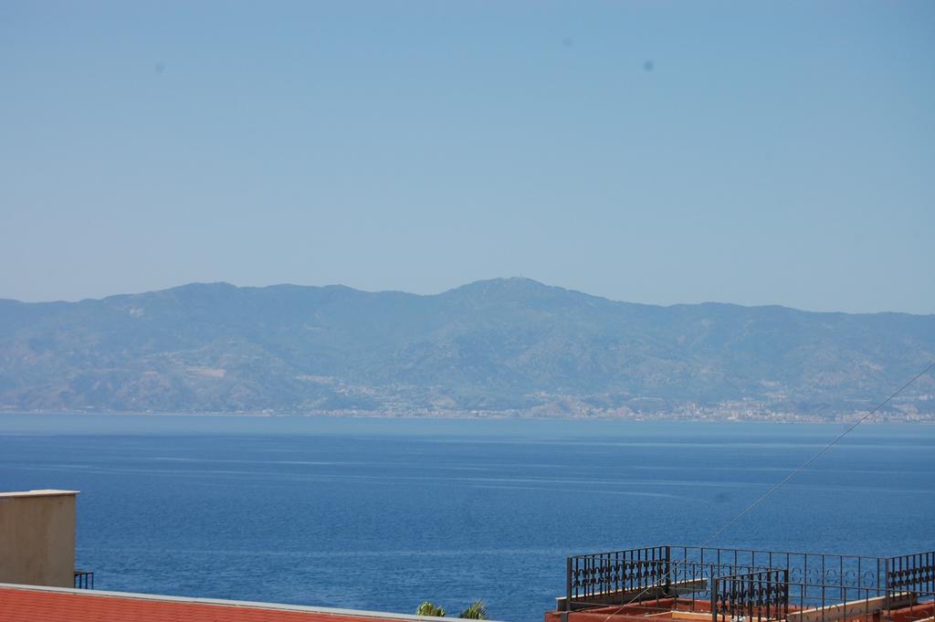 B&B H224 Reggio di Calabria Buitenkant foto